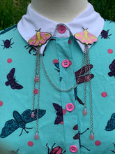 Load image into Gallery viewer, Moth Lapel/ Collar Pins
