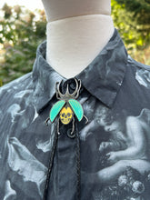 Load image into Gallery viewer, Moving Skull Beetle Pin and Bolo Tie
