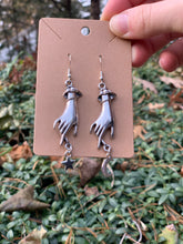Load image into Gallery viewer, Star/Moon Hand Earrings
