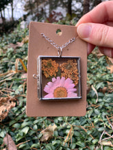 Load image into Gallery viewer, Dried Flower Locket Necklaces

