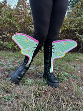 Load image into Gallery viewer, Tie-On Moth/Butterfly/ Bat/ Fairy Wings
