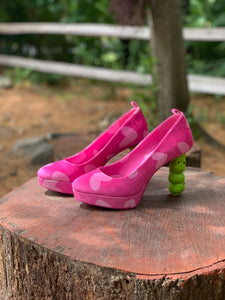 Froggy Heart Heels